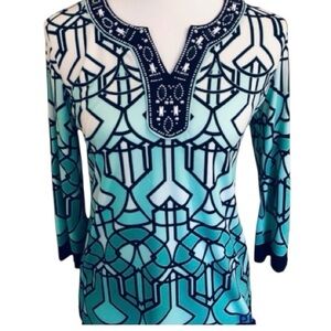 Petite Geometric print Top